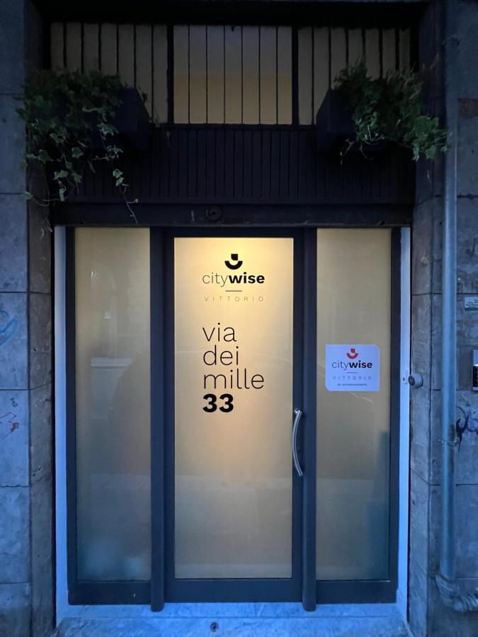 Citywise Vittorio - Independent Apartment Near Bari Central Station Bagian luar foto